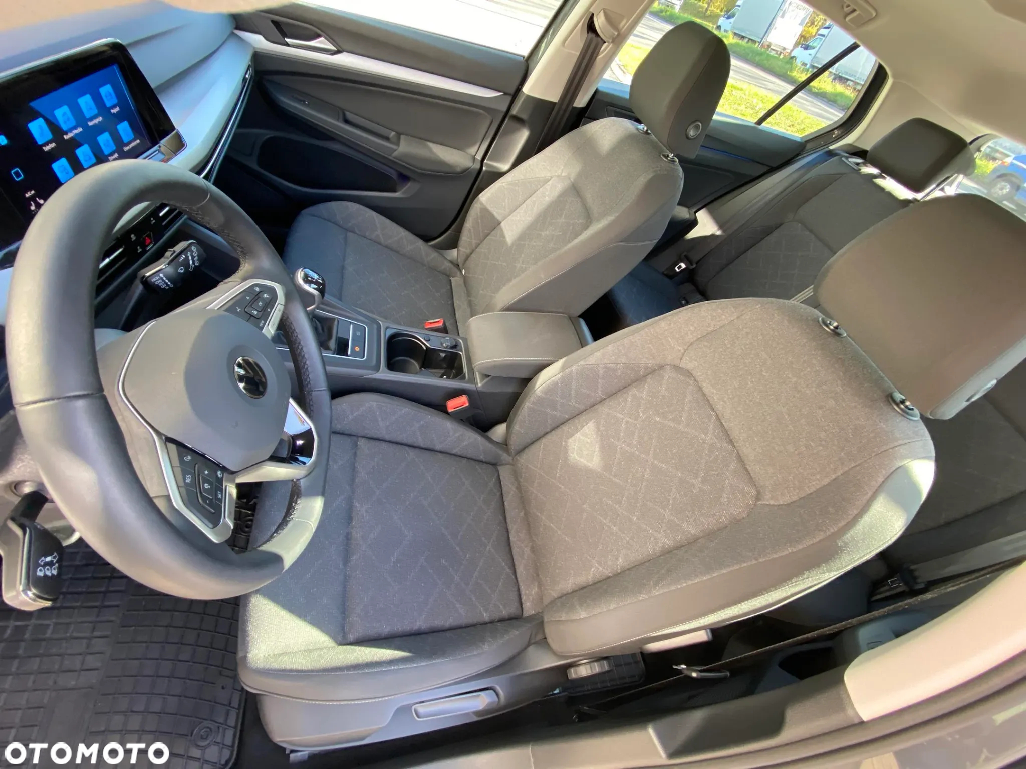 Volkswagen Golf VIII 1.5 TSI EVO Life - 11