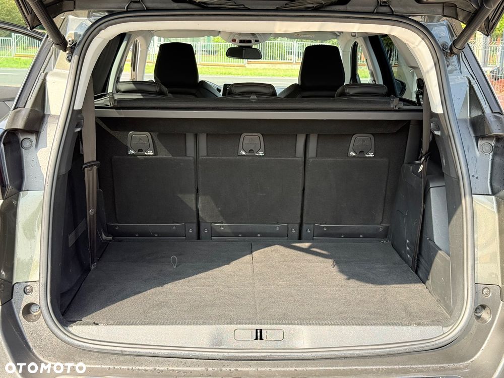 Peugeot 5008 1.5 BlueHDi Allure S&S EAT8 - 17