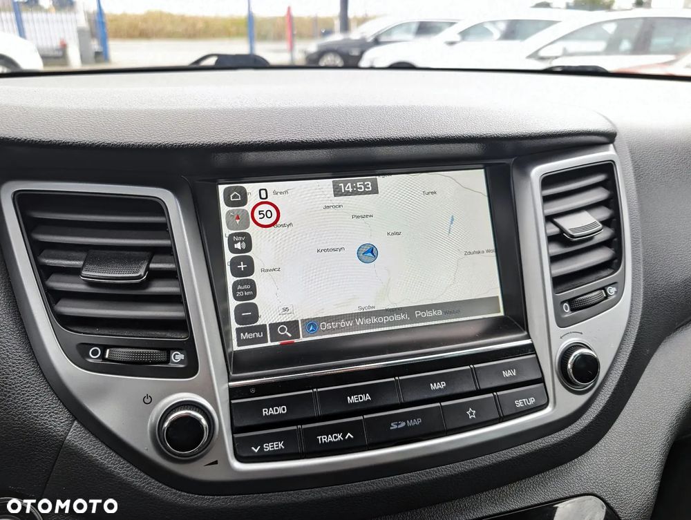 Hyundai Tucson blue 1.7 CRDi 2WD DCT Premium - 35