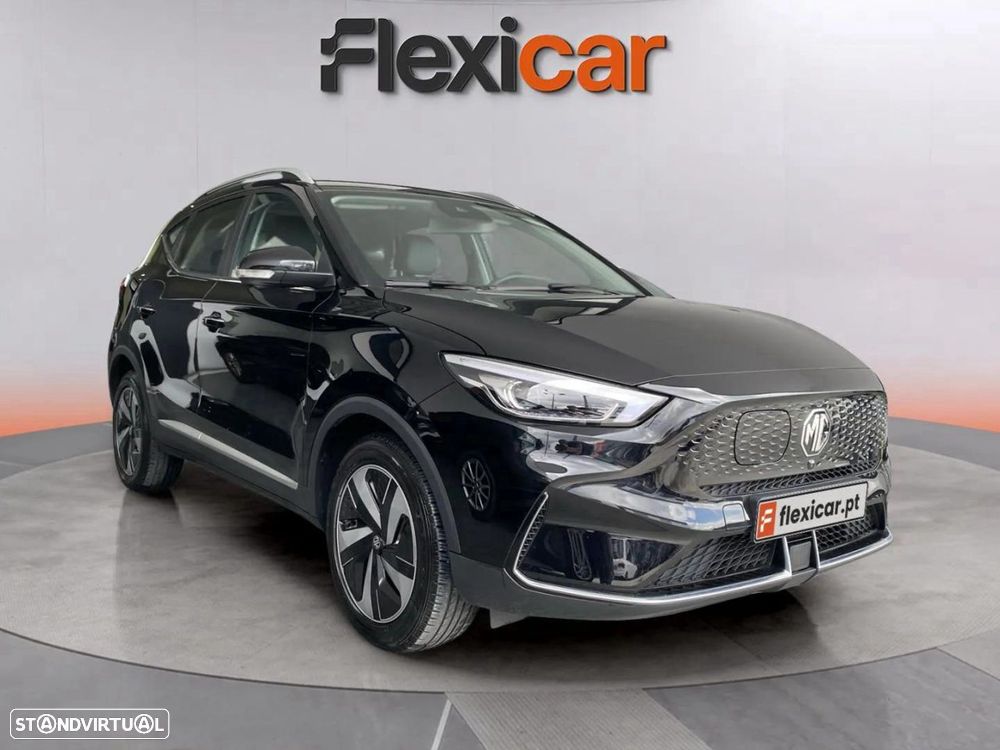 MG ZS EV 72.6 kWh Luxury OBC 11 kW - 1