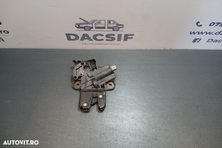Broasca capota portbagaj 4F5827505C 4F5827505C Volkswagen VW Passat B - 1