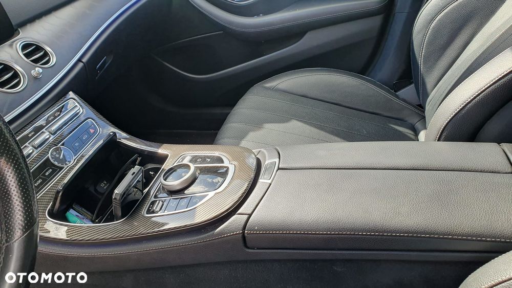 Mercedes-Benz Klasa E 200 9G-TRONIC - 14