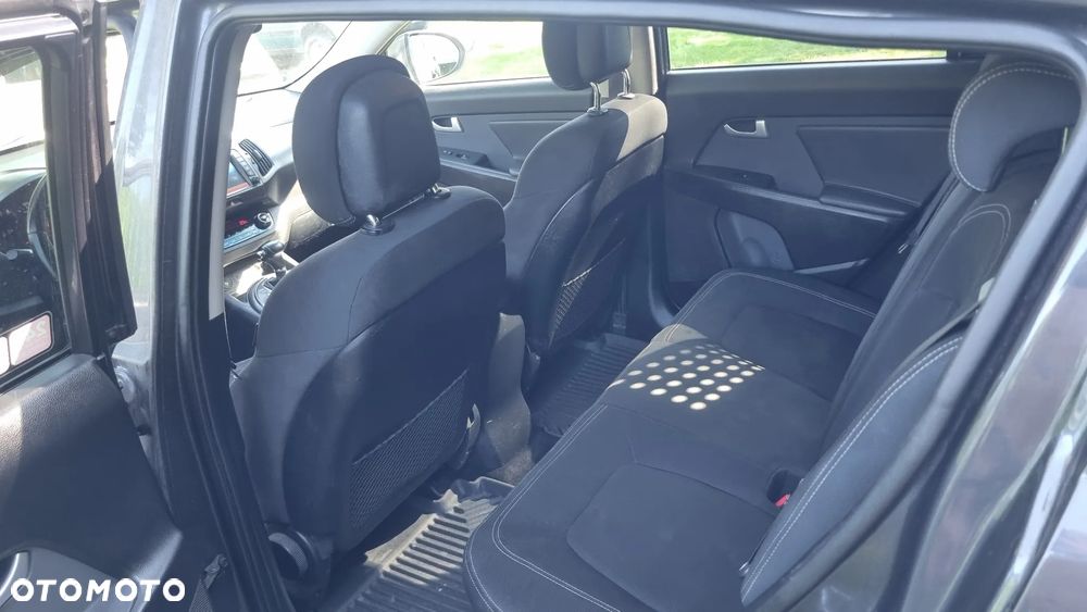 Kia Sportage 2.0 CRDI L - 9