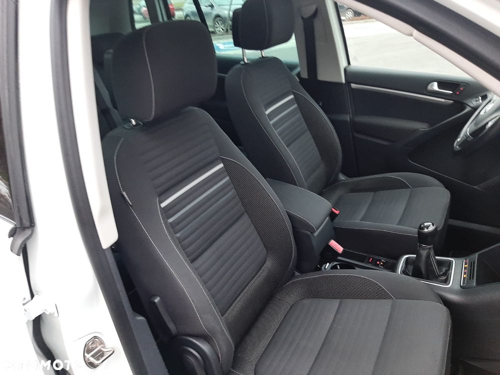 Volkswagen Tiguan 2.0 TDI DPF BlueMotion Technology Cup Sport & Style - 25