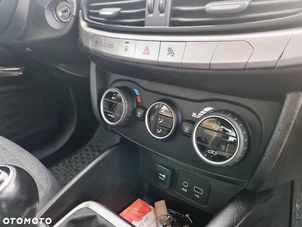 Fiat Tipo 1.6 MultiJet Lounge - 20