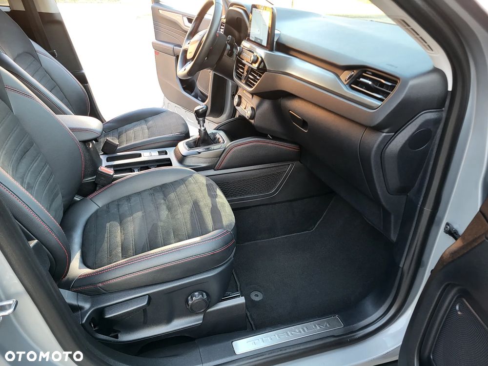 Ford Kuga 2.0 EcoBlue mHEV FWD Titanium X - 10