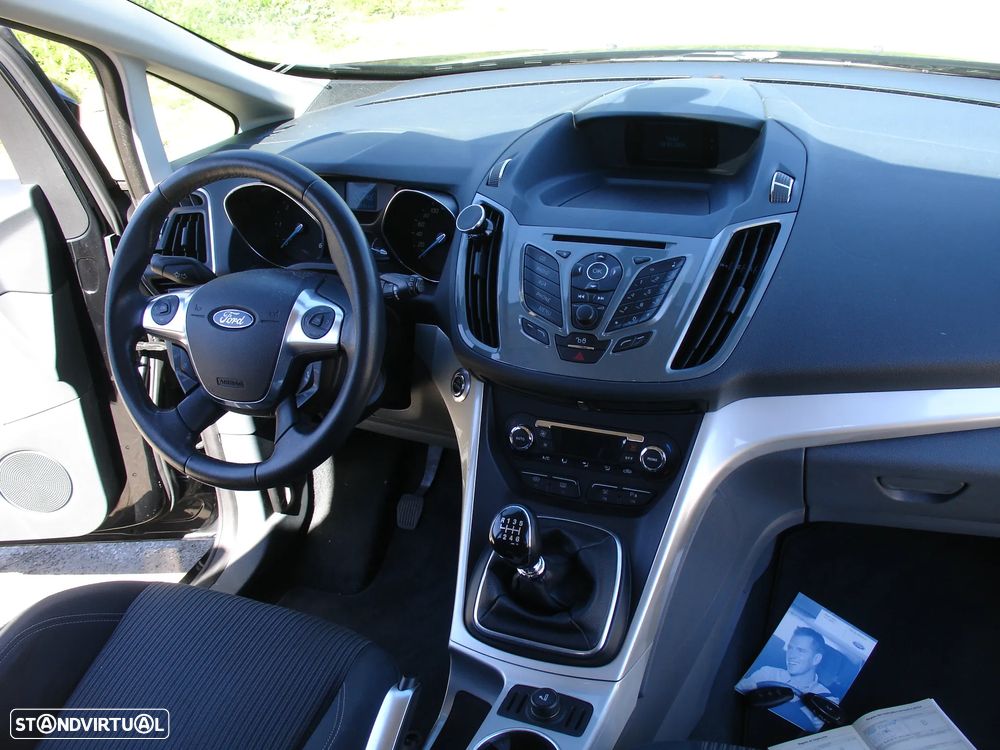 Ford C-Max 1.6 TDCi Titanium - 17