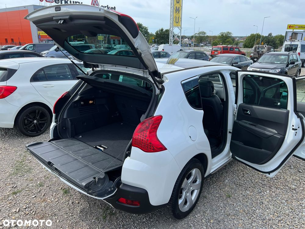 Peugeot 3008 1.6 HDi Style - 11
