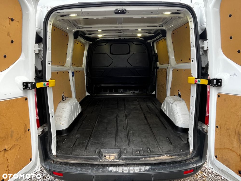 Ford Transit Custom - 20