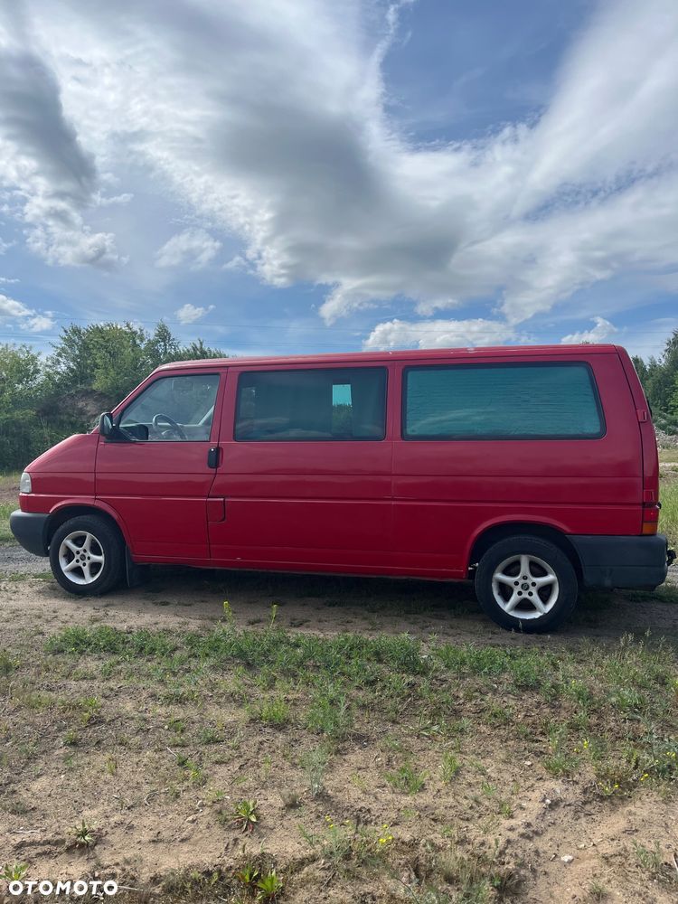 Volkswagen Caravelle - 5