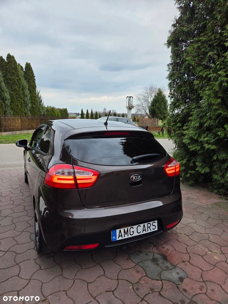 Kia Rio 1.2 XL - 33
