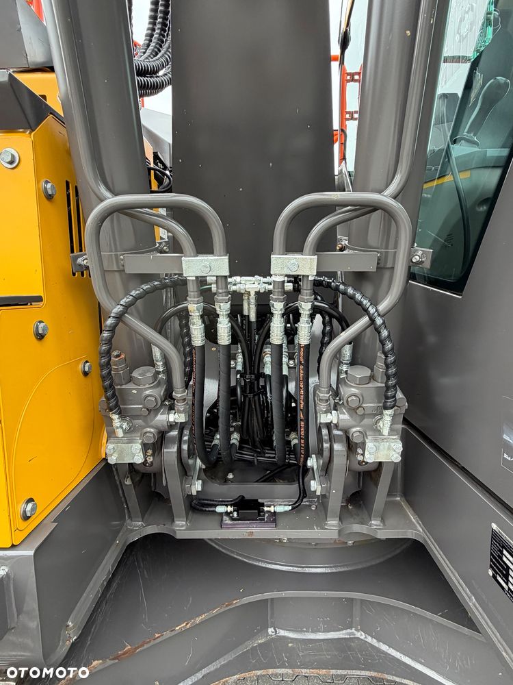 Volvo ECR145EL |1000 MTG |2023r|15.8T|2 łyżki | - 9