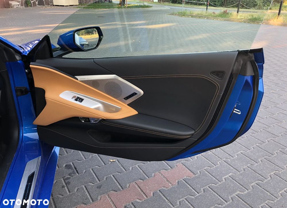 Chevrolet Corvette Stingray 2LT 6.2 V8 Automatik - 17