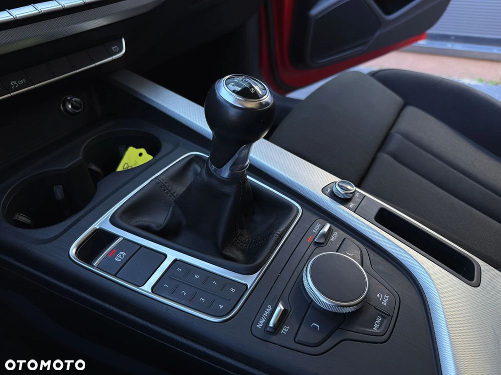 Audi A4 Limousine 2.0 TFSI ultra - 24
