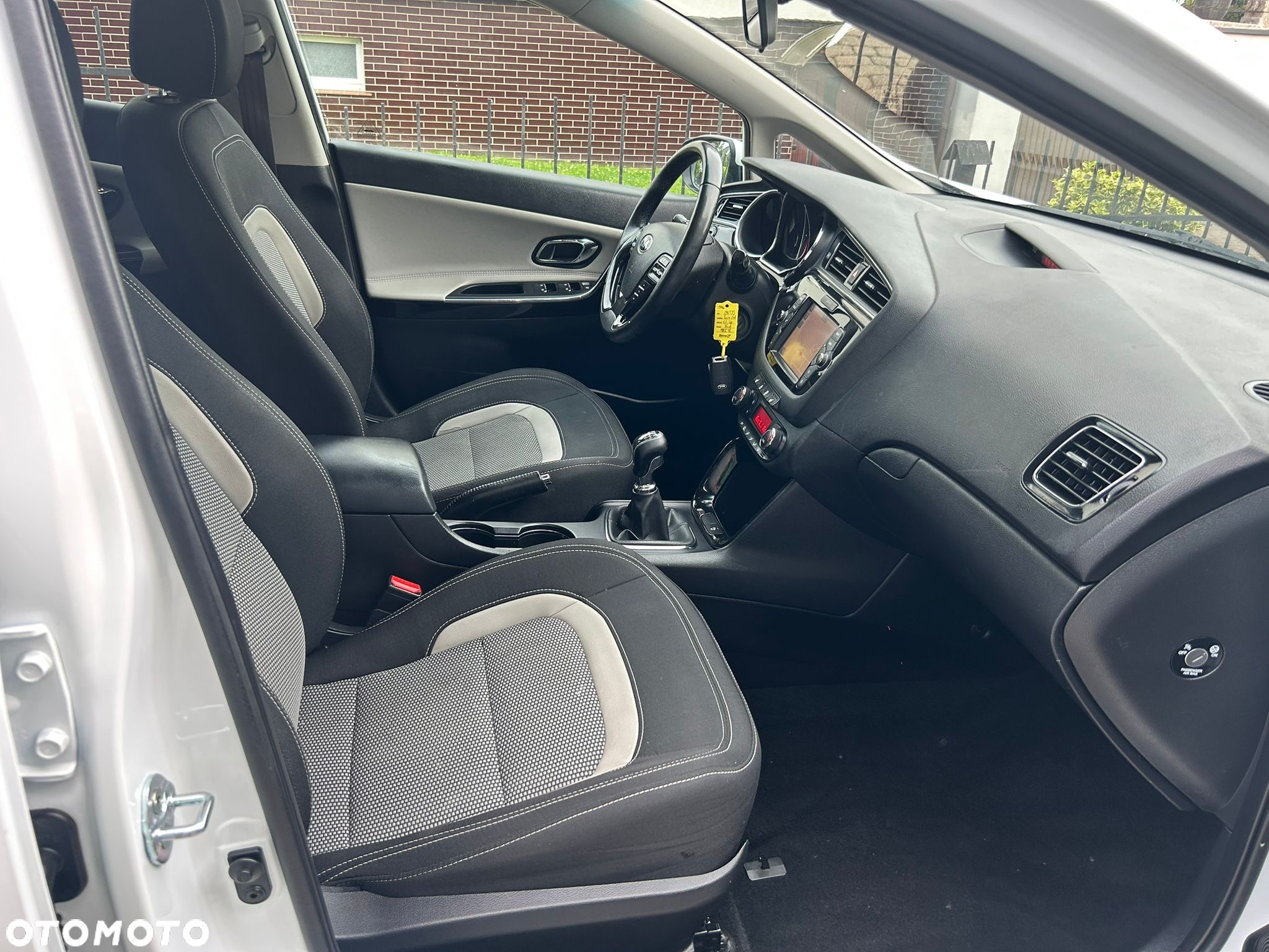 Kia Ceed 1.6 CRDi 136 ISG GT Line - 14