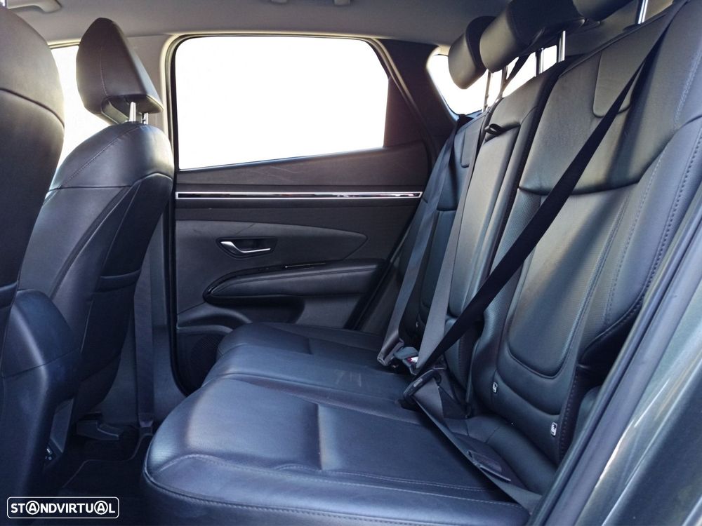 Hyundai Tucson 1.6 CRDi Vanguard DCT - 24