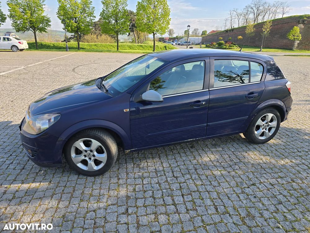 Opel Astra 1.6i Sport - 3