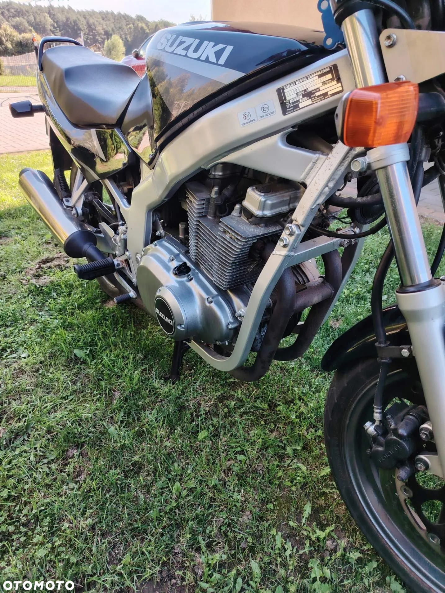 Suzuki GS - 16