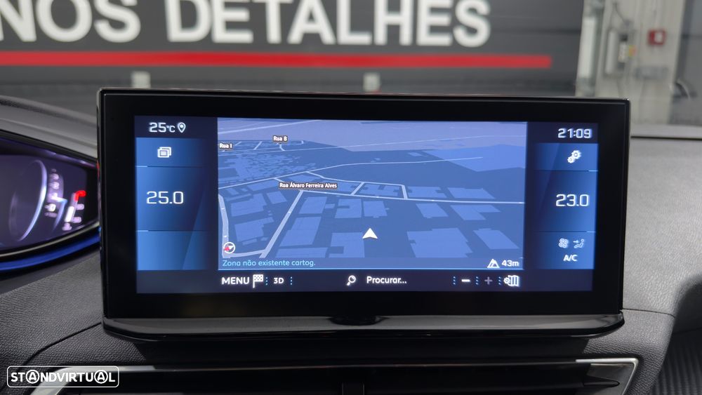 Peugeot 3008 1.2 PureTech Allure - 24