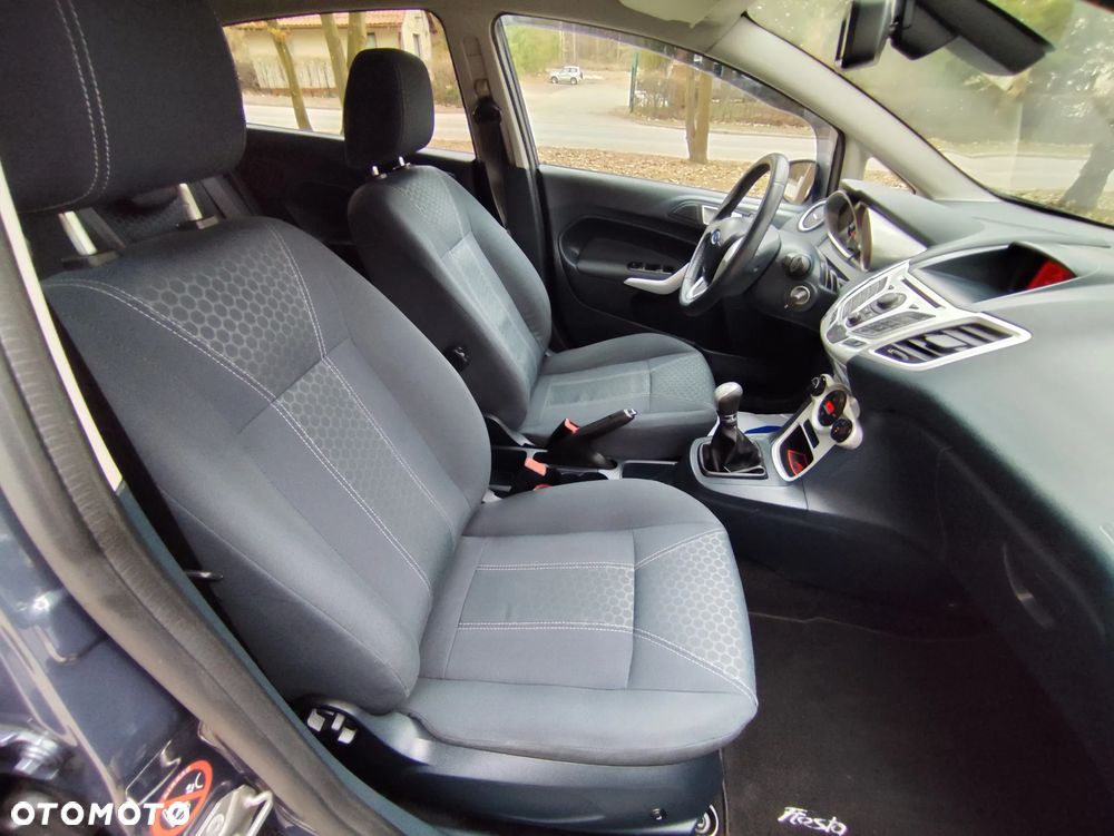 Ford Fiesta 1.4 Silver X (Trend) EU5 - 22