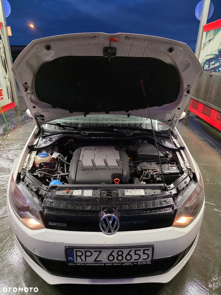 Volkswagen Polo - 9
