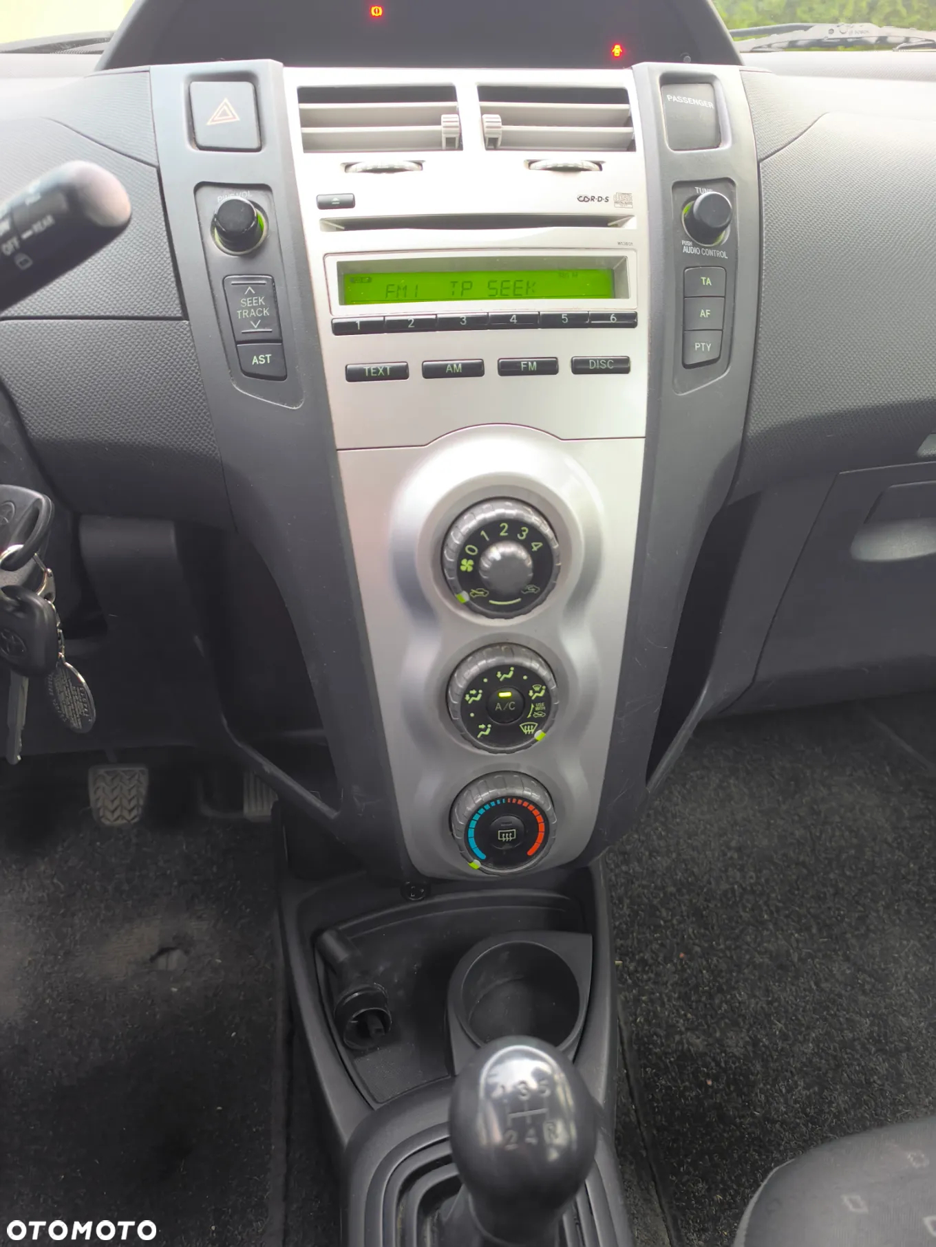 Toyota Yaris 1.3 Blue - 6