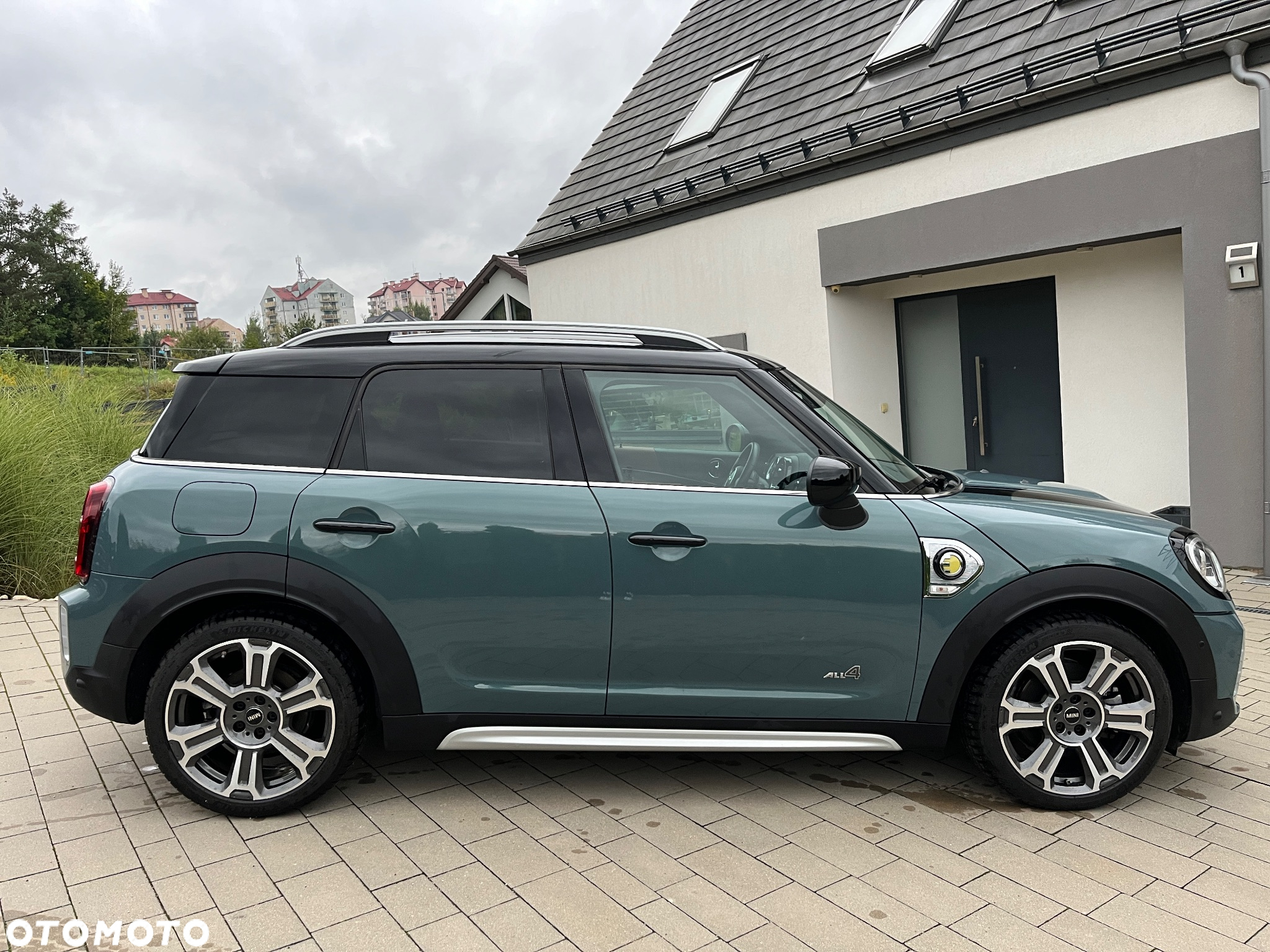 MINI Countryman Cooper SE ALL4 Shadow Edition - 4