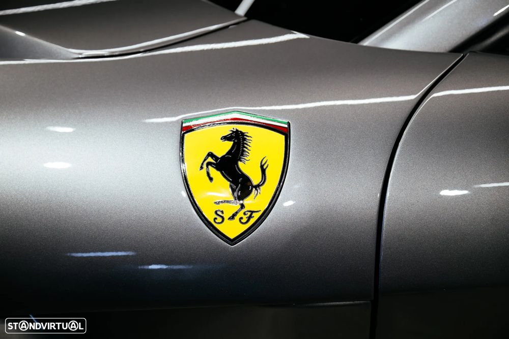 Ferrari F12 Berlinetta 6.3 V12 - 14