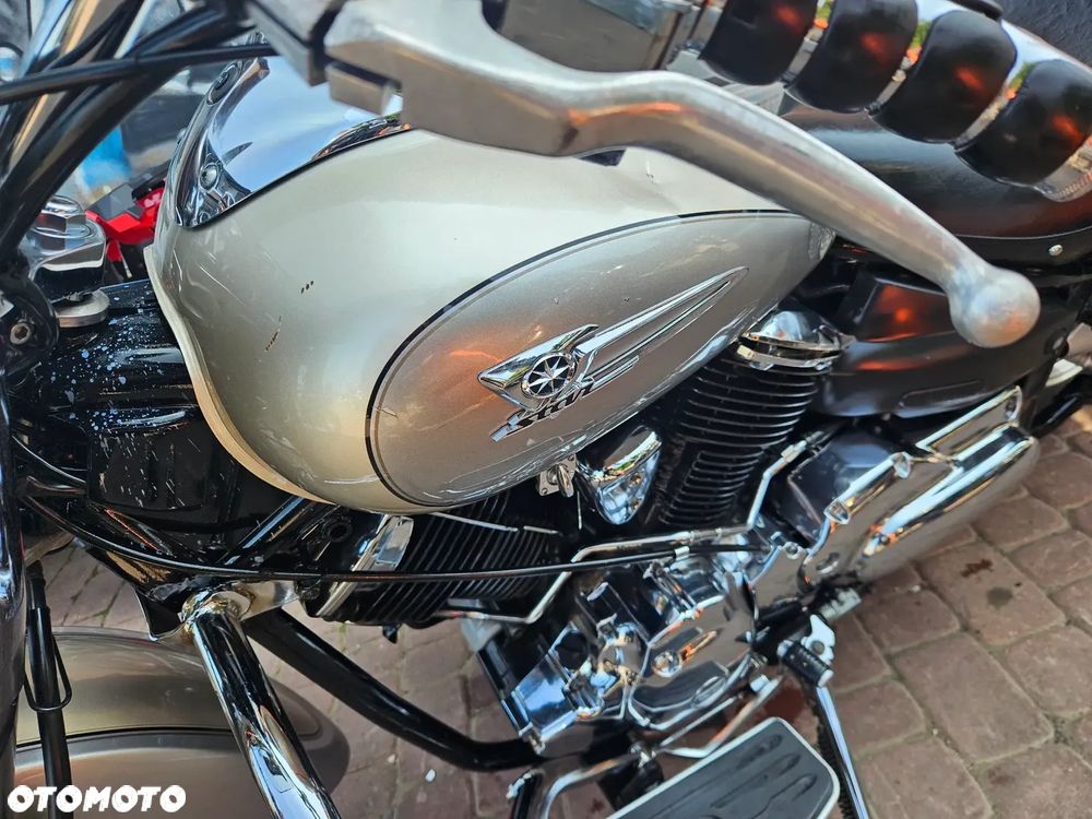 Yamaha Drag Star - 12