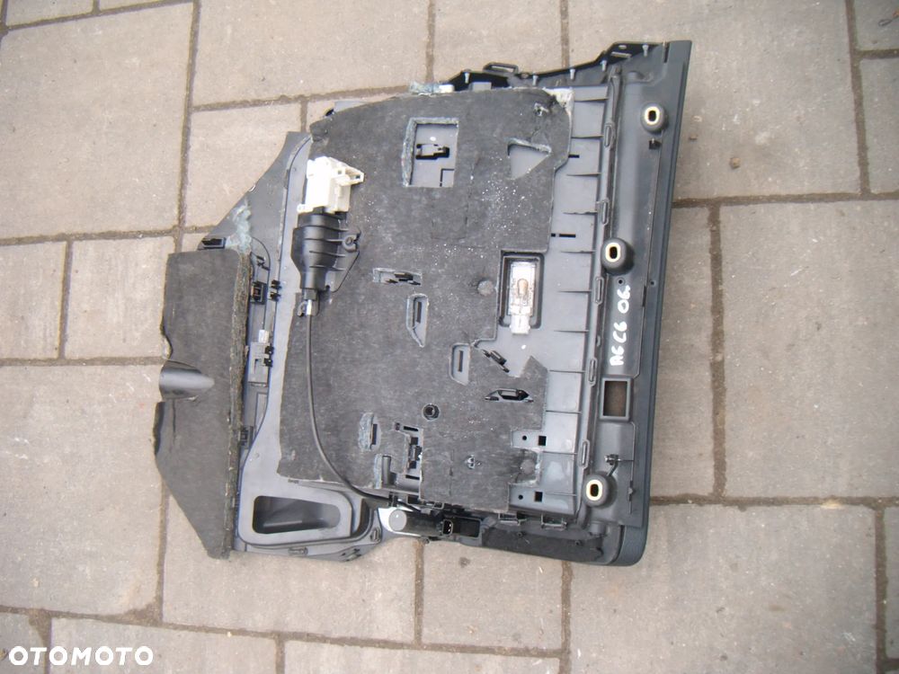 audi a6 c6 schowek pasażera europa - 2