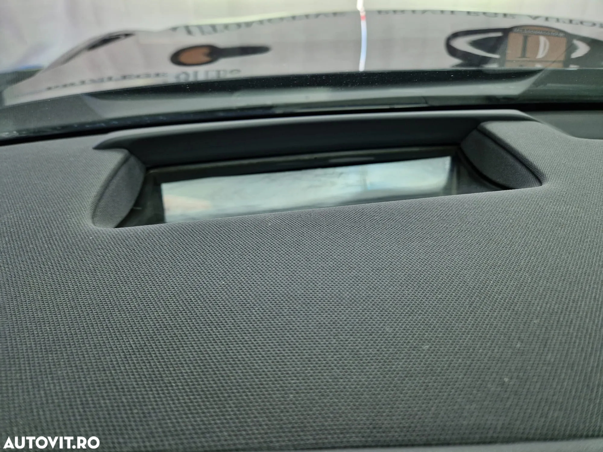 Lexus Seria LS - 17