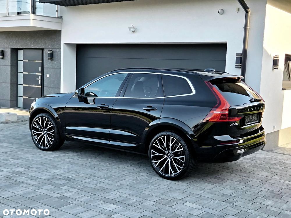 Volvo XC 60 B4 B Momentum Pro - 3