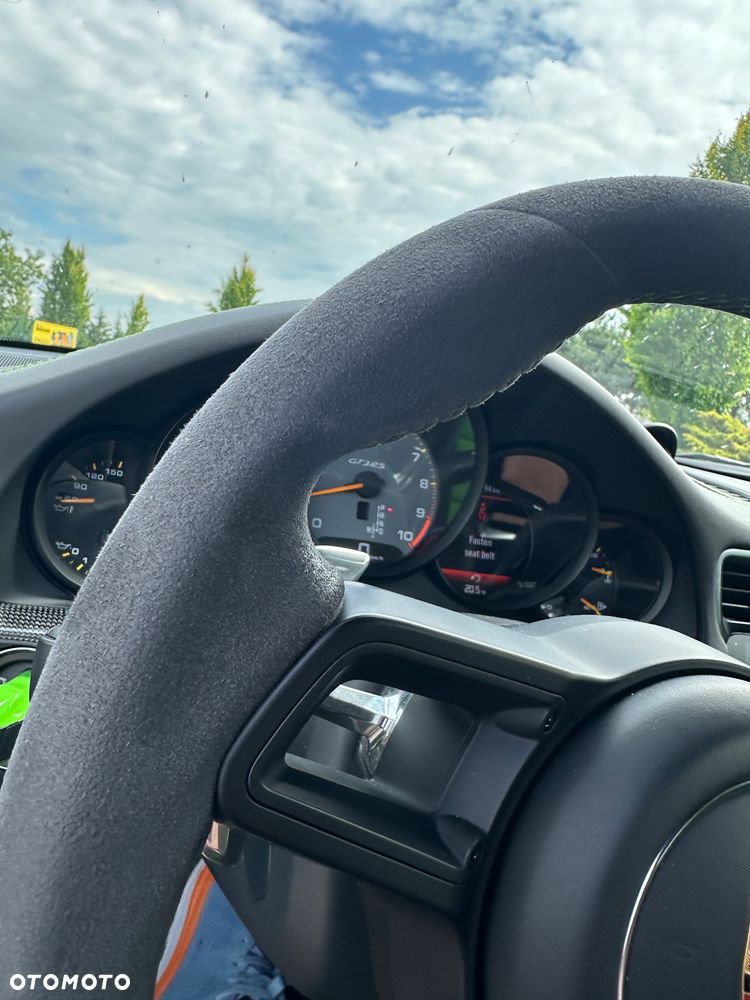 Porsche 911 GT3 RS - 17