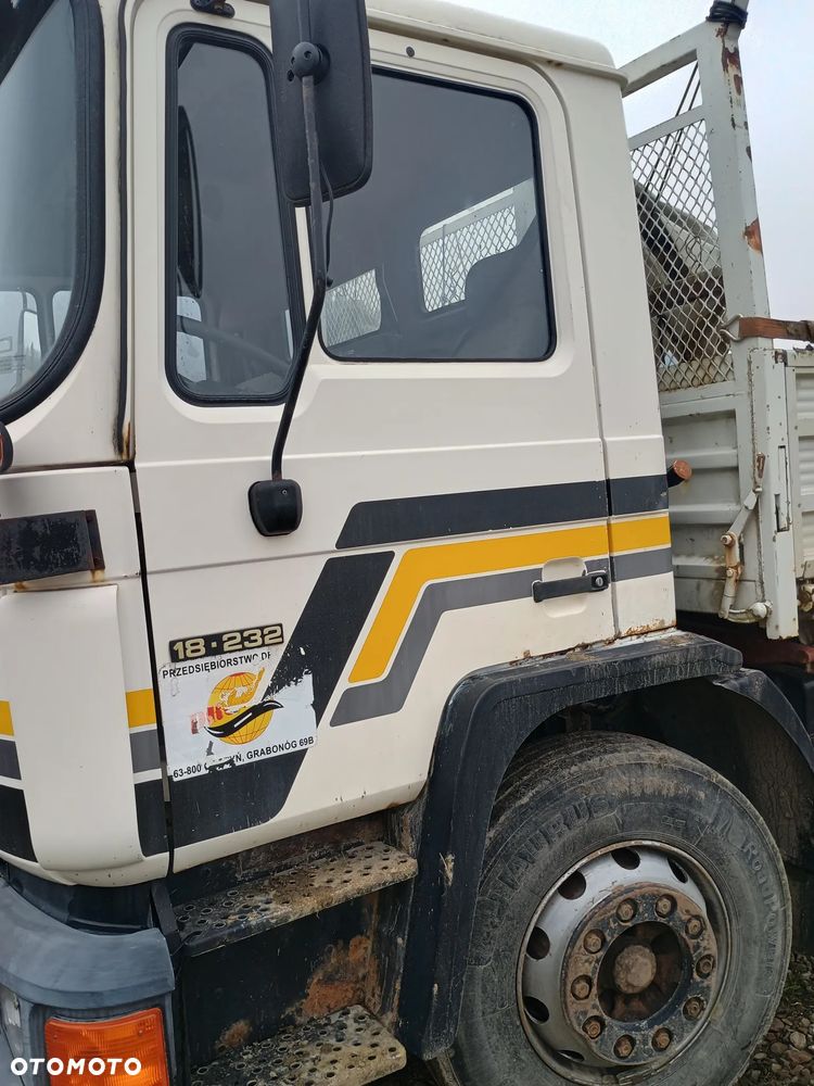 MAN 18.232 l2000 - 2