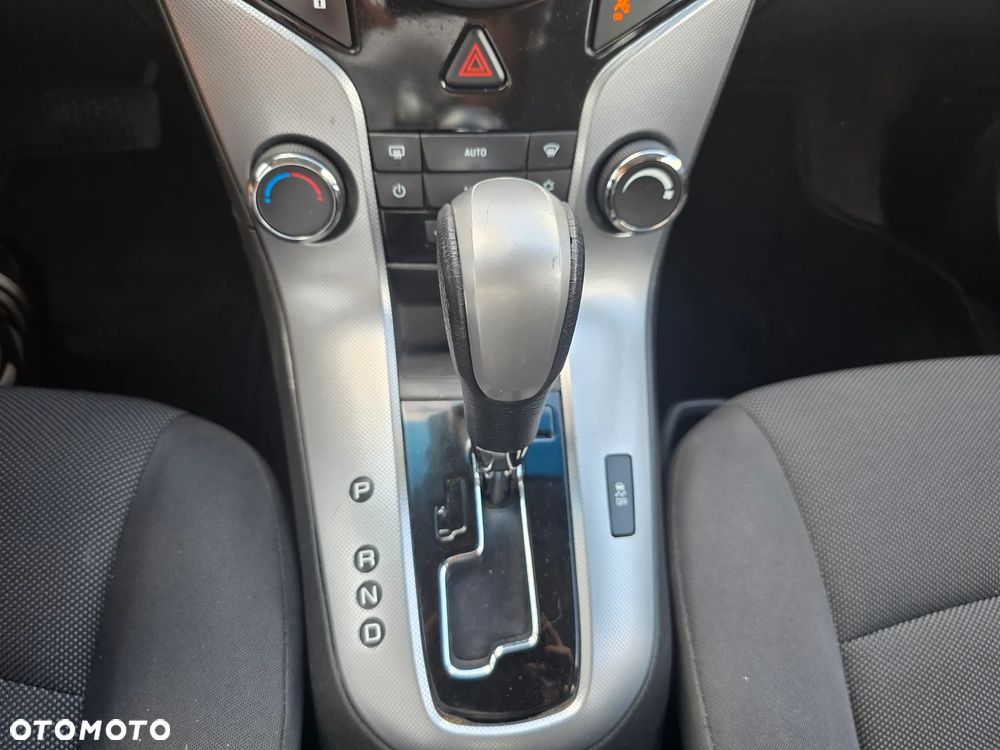 Chevrolet Cruze 1.8 Automatik LTZ - 17