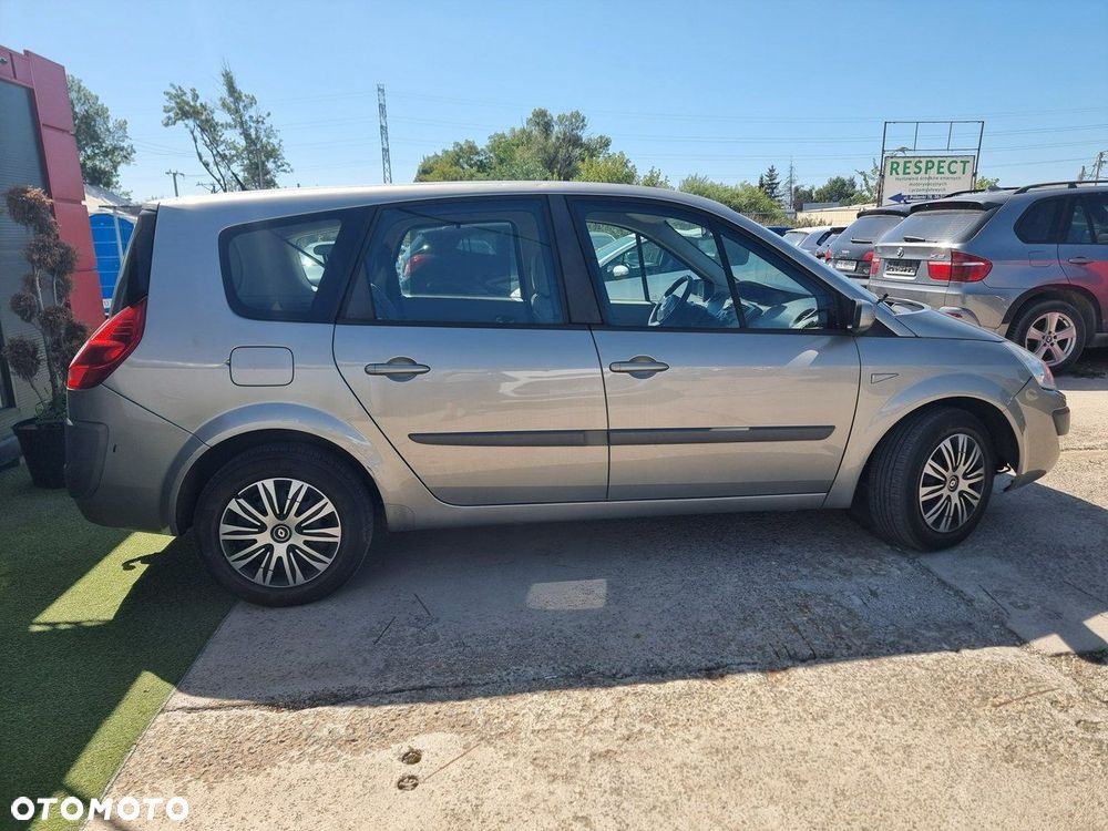 Renault Scenic - 4
