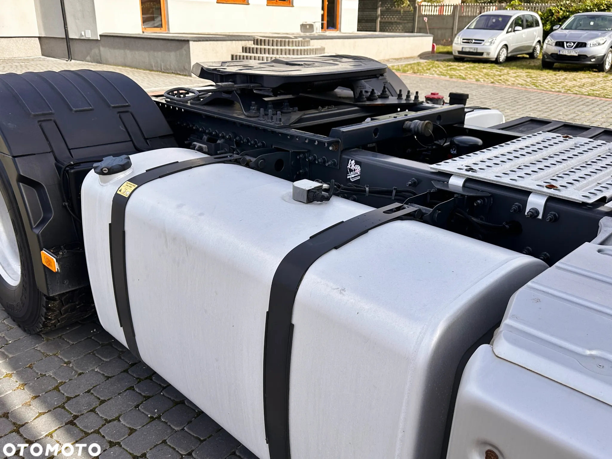 Renault T 440 / Silnik 13L / Hydraulika / Halogeny / - 19