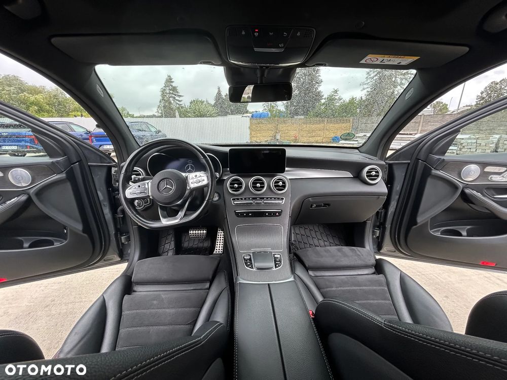 Mercedes-Benz GLC - 18