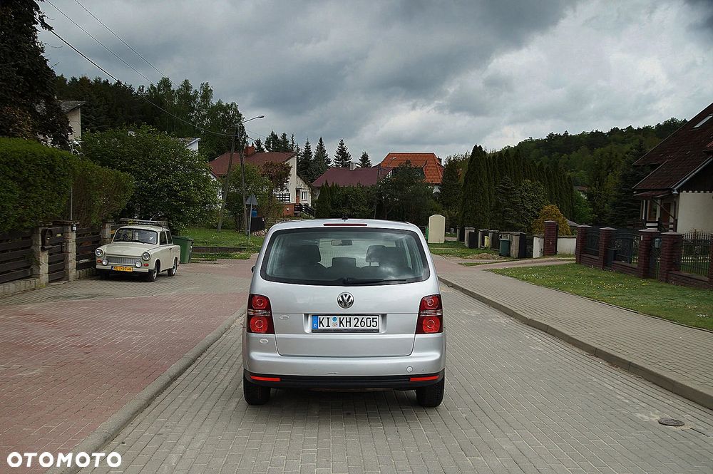 Volkswagen Touran 1.9 TDI Welcome - 5