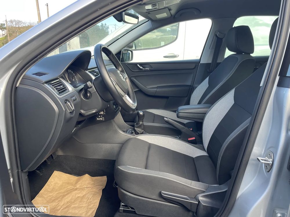 Skoda Rapid Spaceback 1.4 TDi Ambition - 13