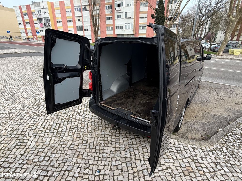 Citroën Jumpy 2.0 BlueHDi M Club Semi-Vidrado - 4