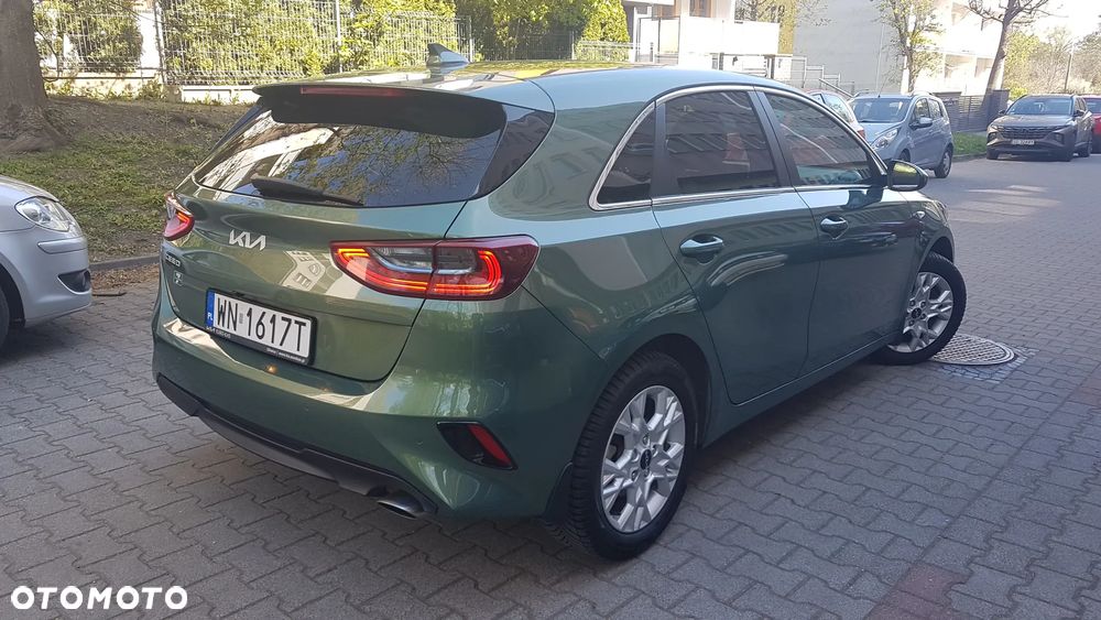 Kia Ceed - 4