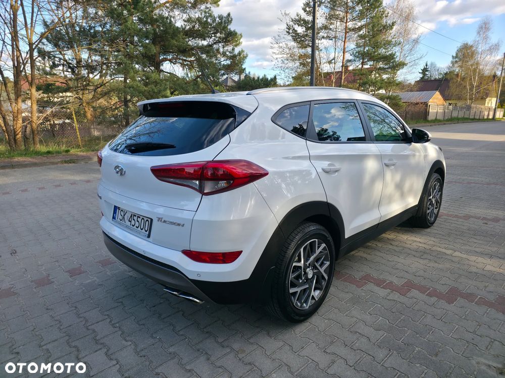 Hyundai Tucson - 4