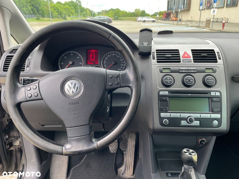 Volkswagen Touran 2.0 TDI Trendline - 14