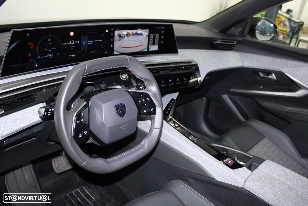 Peugeot E-3008 73 kWh Allure - 13