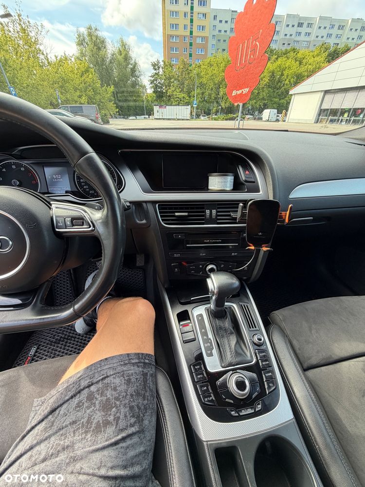 Audi A4 Allroad - 8