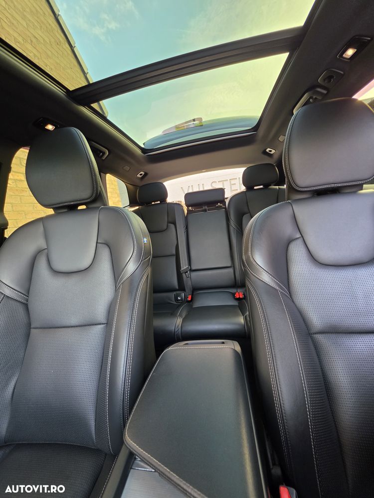 Volvo XC 60 T6 AWD Ultra Black Edition - 14