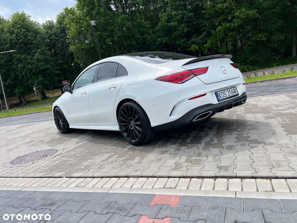 Mercedes-Benz CLA 180 7G-DCT AMG Line - 14