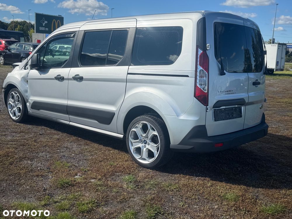 Ford Transit Connect - 8