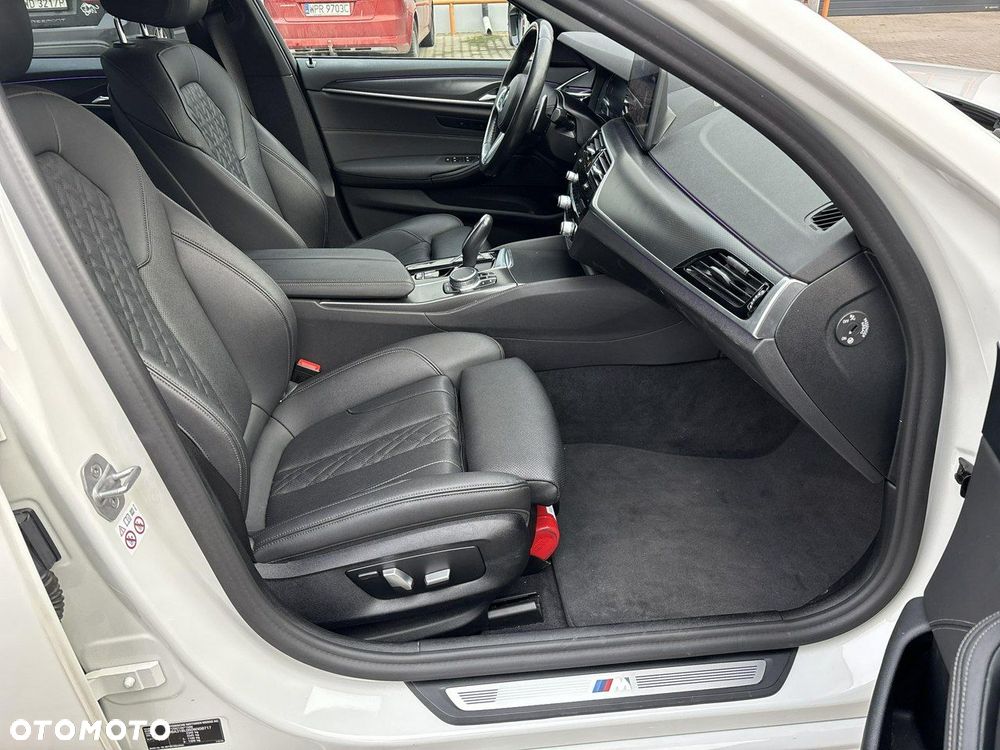 BMW Seria 5 520d M Sport sport - 18